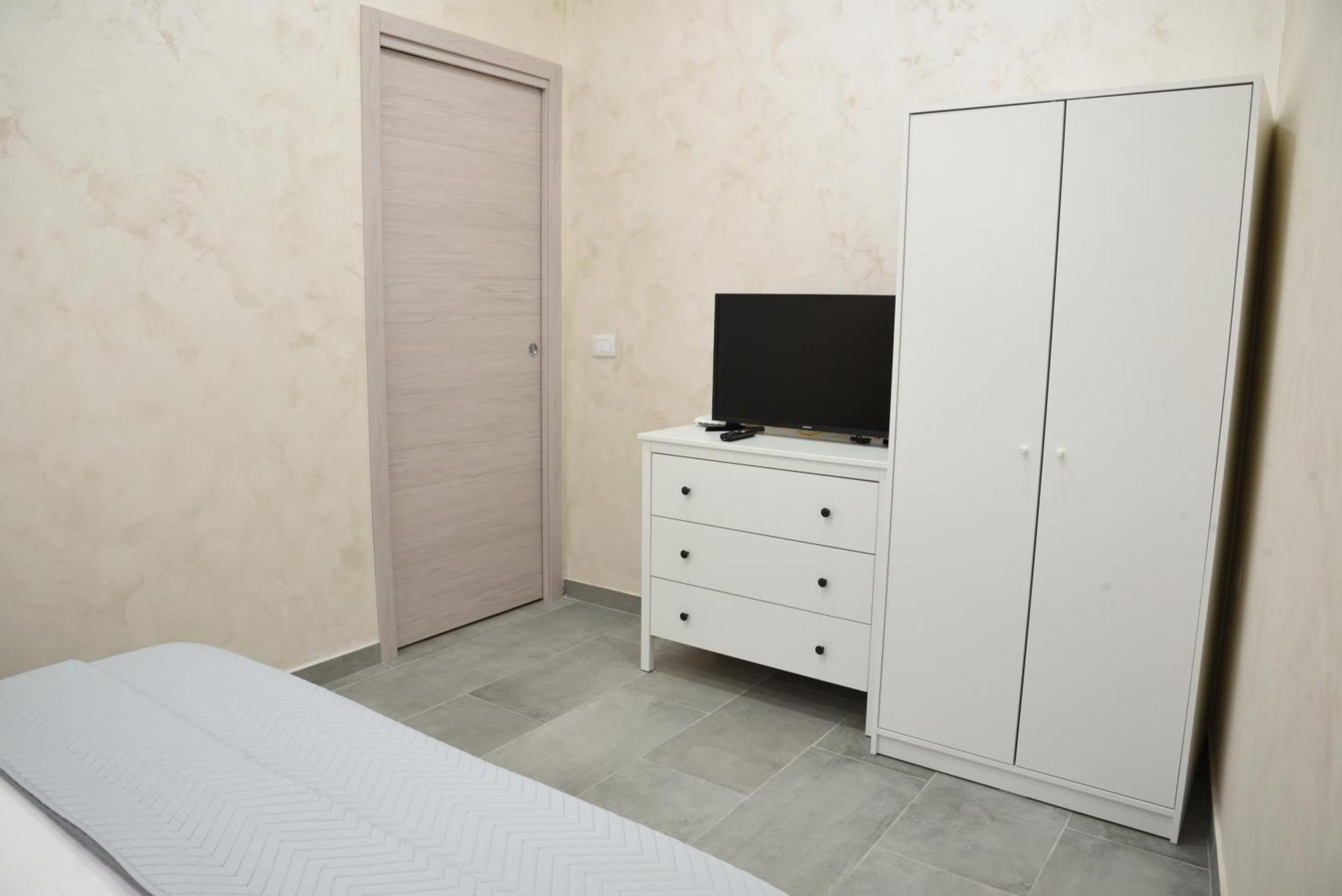 Family House Apartment Catania Ngoại thất bức ảnh
